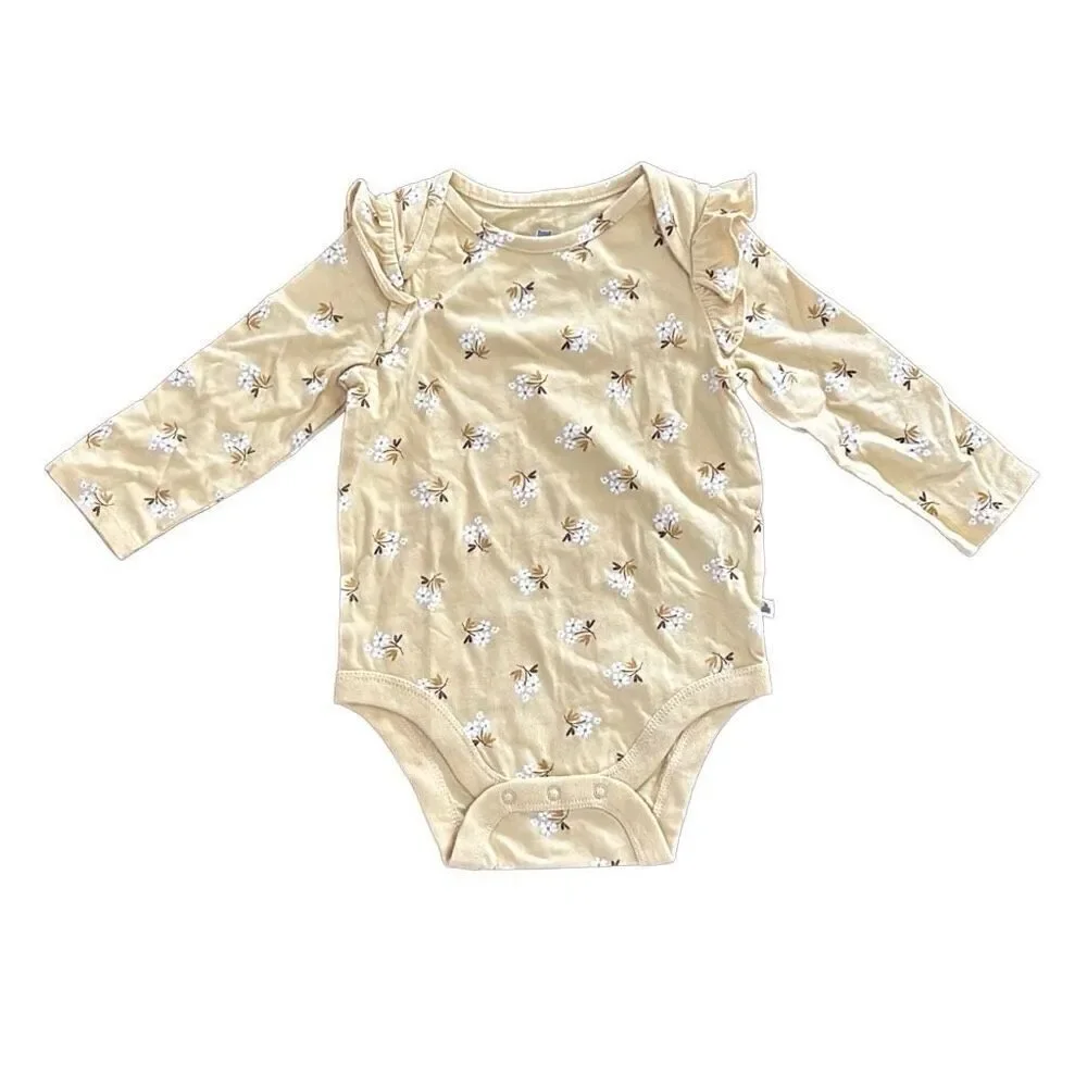 Baby gap long sleeve onesie, size 6 to 12 months